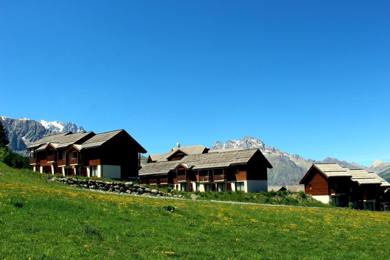 Les Chalets Du Parc Aux Etoiles - Cimes Et Neige Apartment Puy-Saint-Vincent Exterior photo